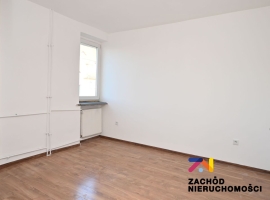 Mieszkanie 38,5 m2 z miejscem postojowym-Nowa Sól